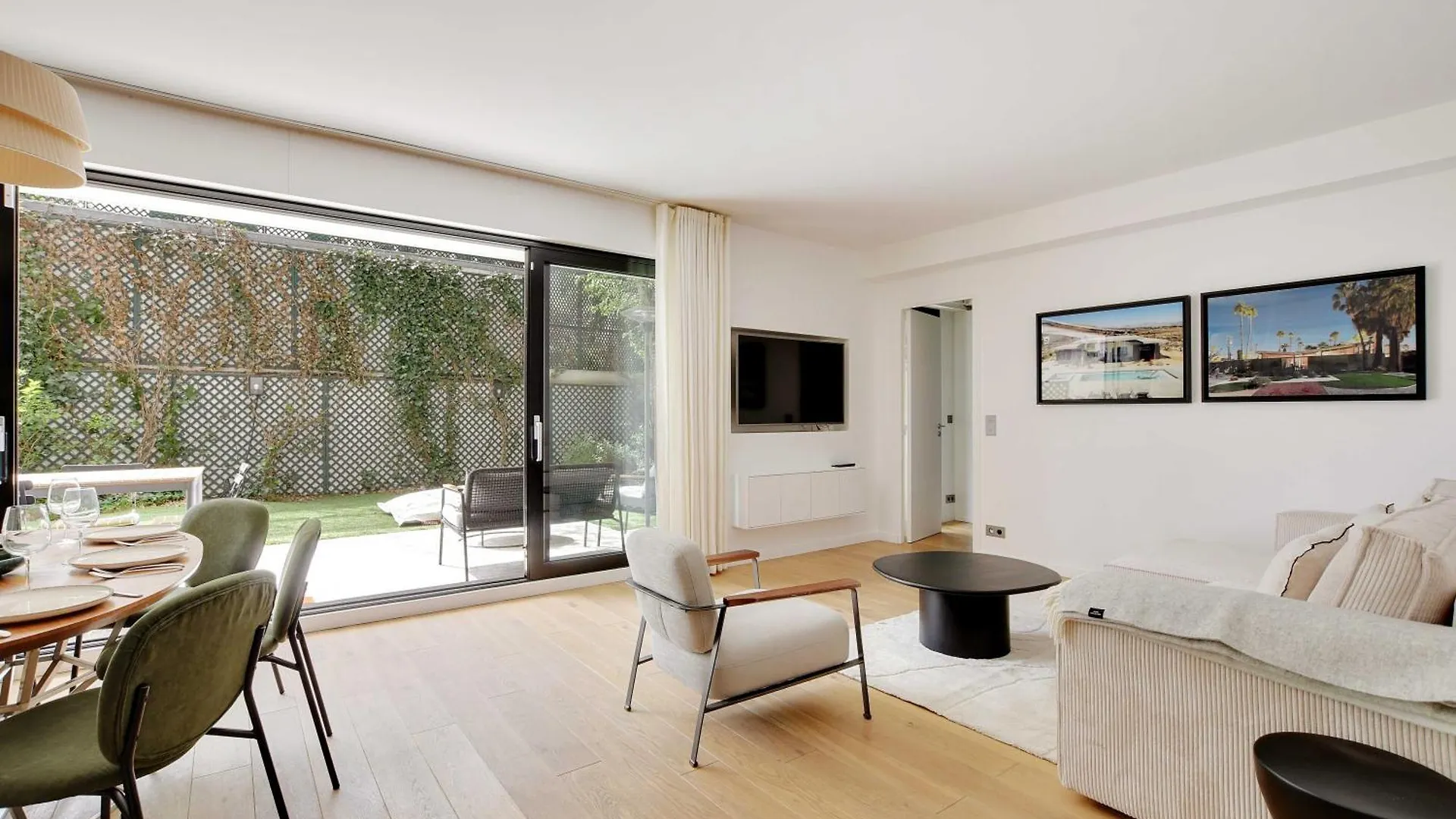 Passy - Eiffel Tower - Amazing 2br With Garden Apartment *
