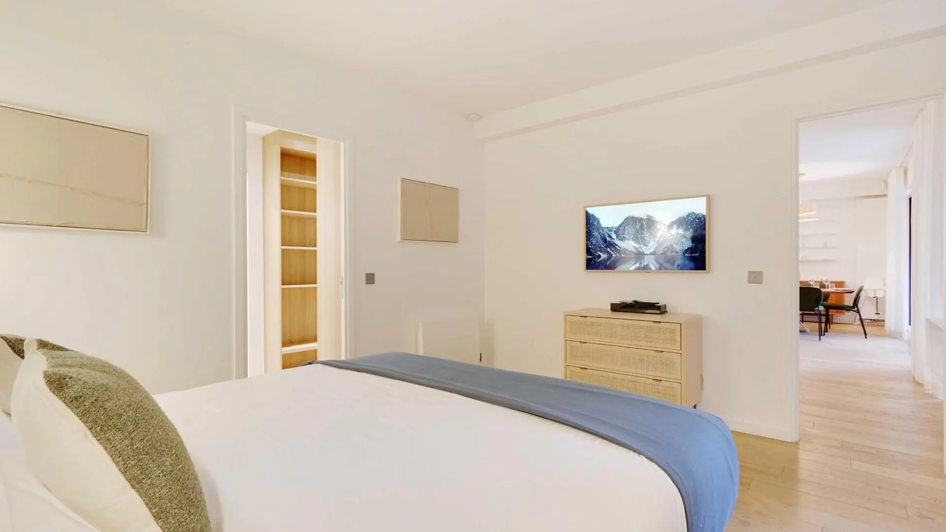 Passy - Eiffel Tower - Amazing 2br With Garden *
